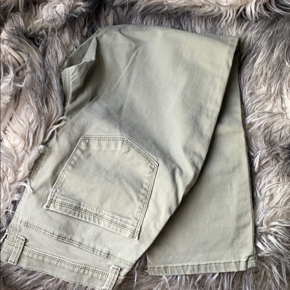 Capris